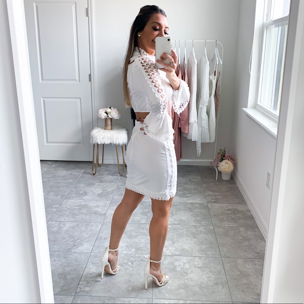 White Guipure Lace Two Piece Top Skirt Coord Set - Picture 14 of 15